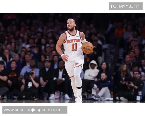 独行侠半场大胜尼克斯28分克里斯蒂三分雨轰18分罗宾逊双双12分12篮板表现出色